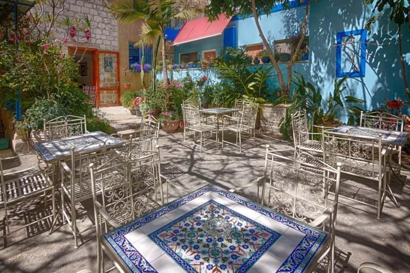 Port Inn Haifa Exterior photo